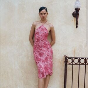 Elegant Pink Halter Dress